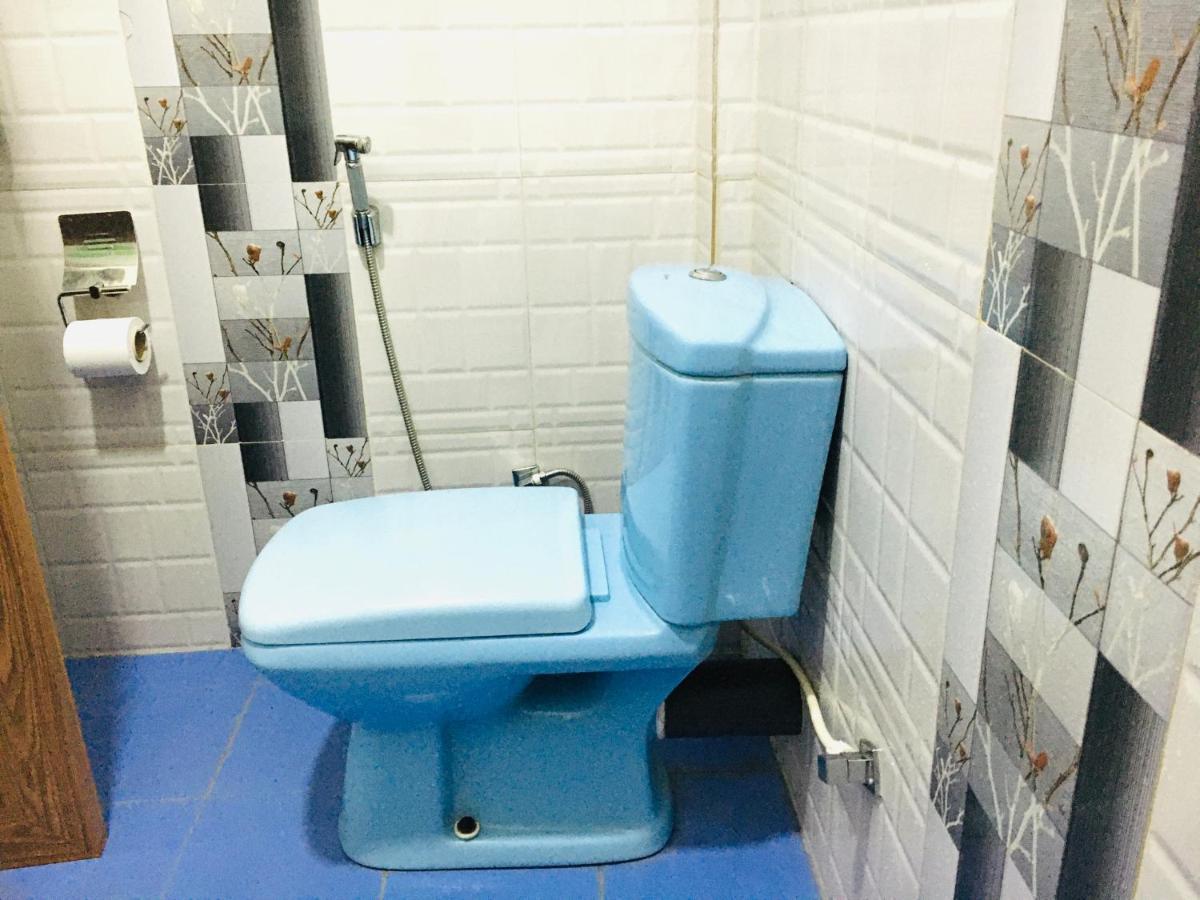Gangadiya Lodge 锡吉里亚 外观 照片